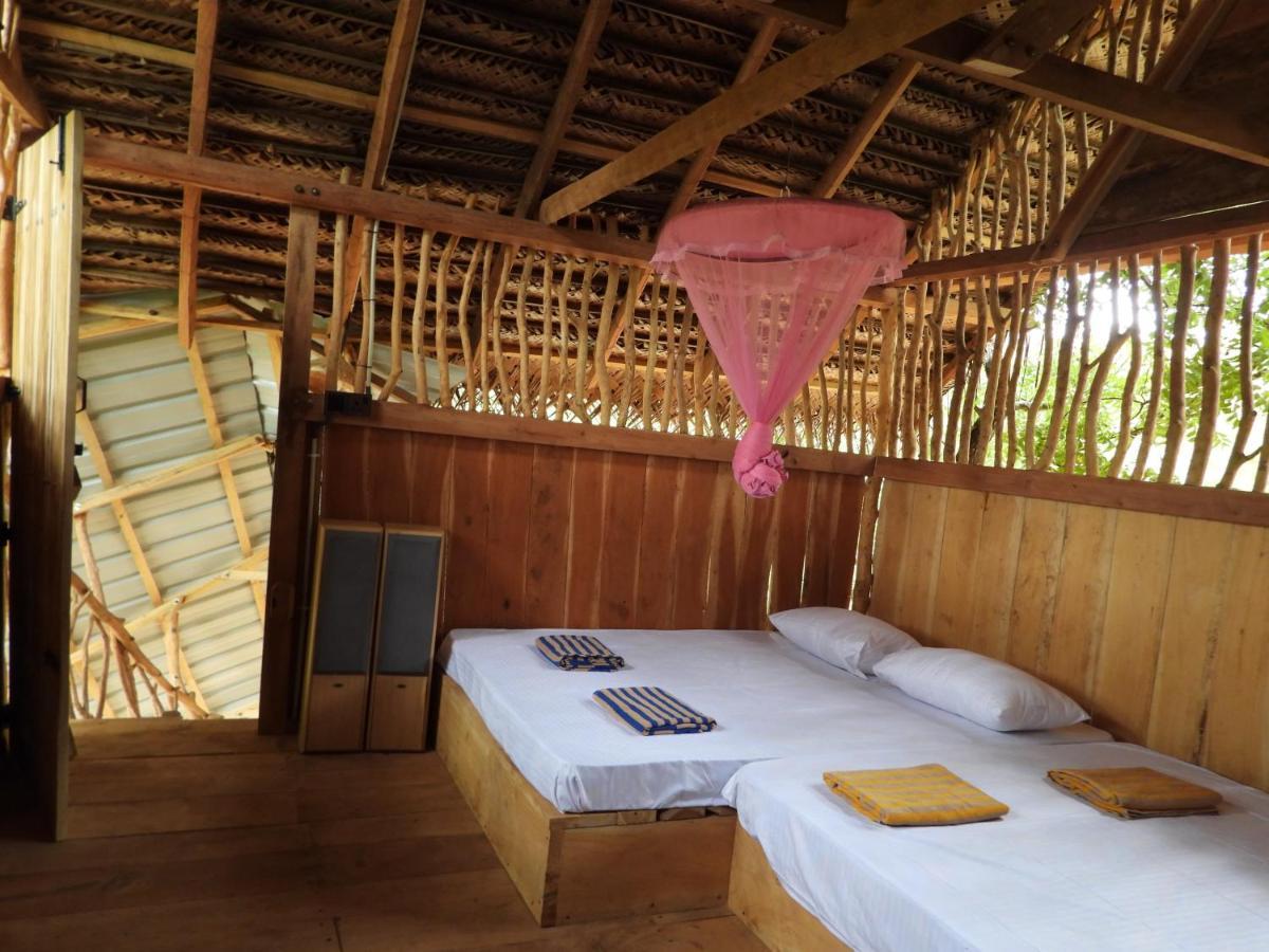 Yala Village Eco Tree House Тиссамахарама Экстерьер фото
